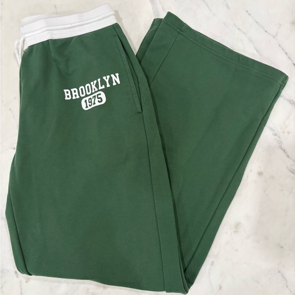Women’s Edikted green Brookie Sweatpants